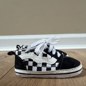 Baby Soft Bottom Shoes Black & White Checkerboard Sneaker Size 2